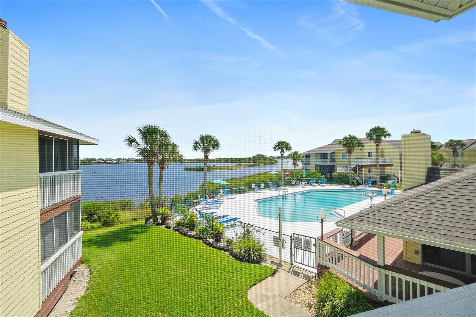 Image 29 of 41 For 611 Ocean Marina Drive 611