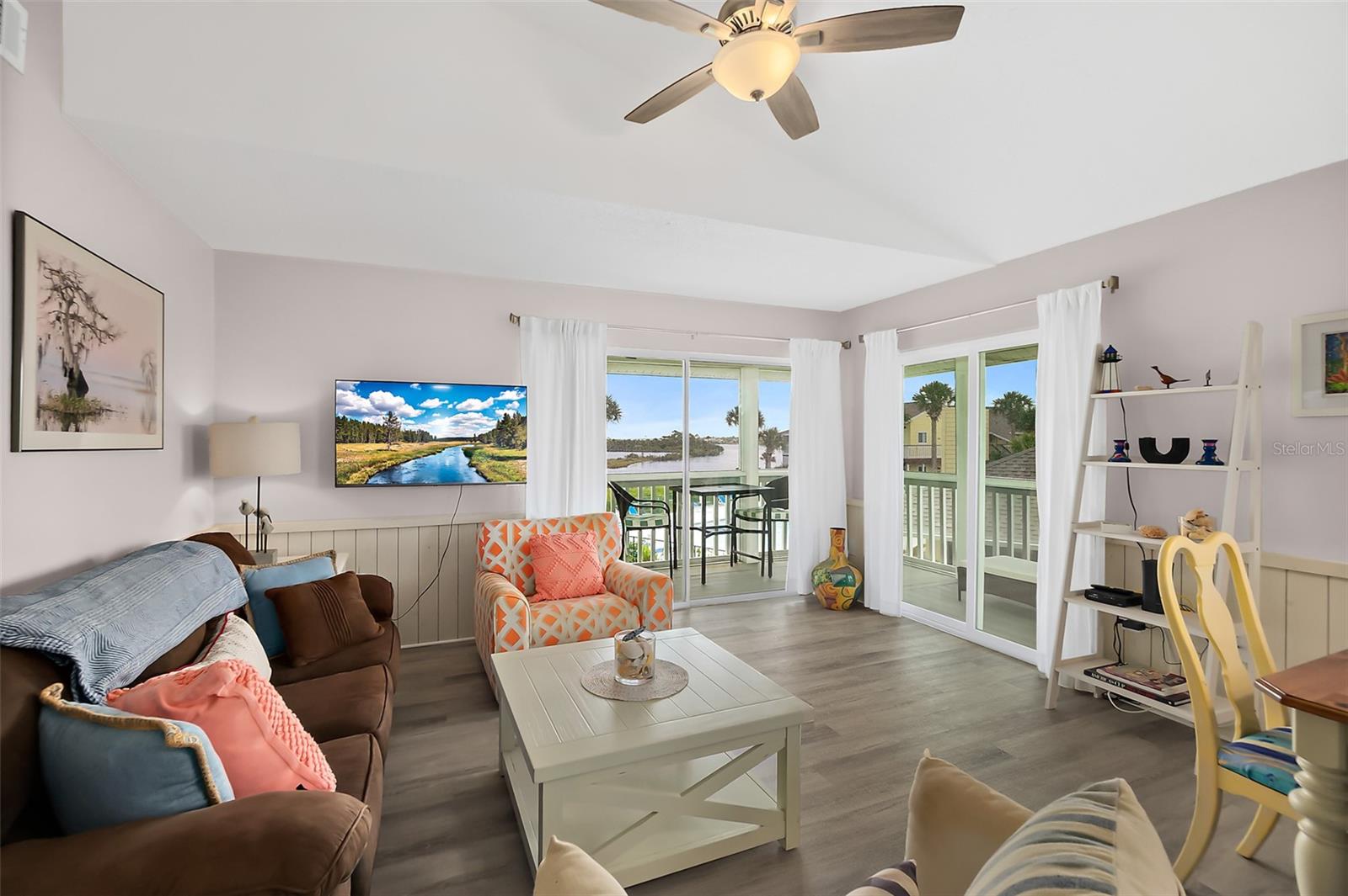 Image 4 of 41 For 611 Ocean Marina Drive 611