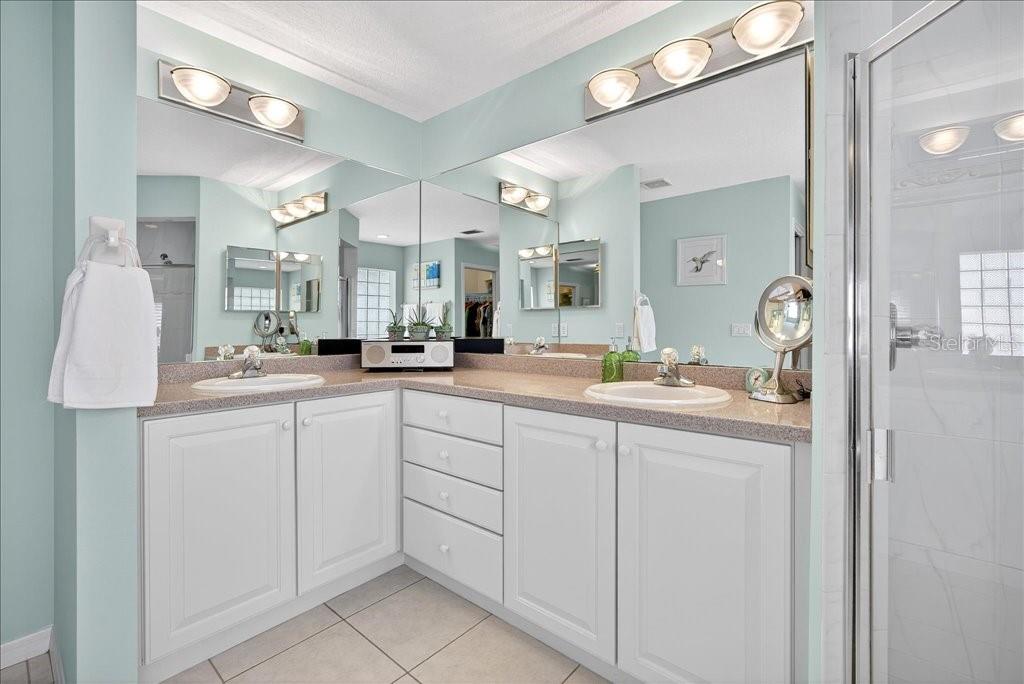 Image 31 of 43 For 83 Covington Lane