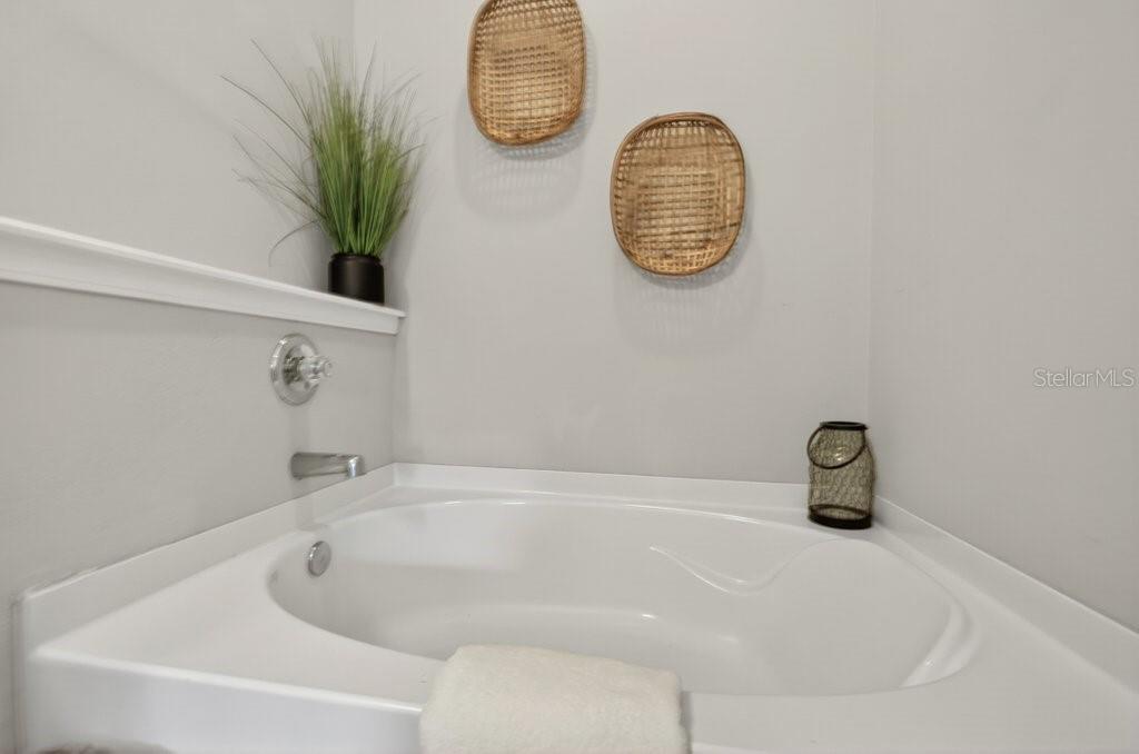 Image 28 of 61 For 204 Comer Road