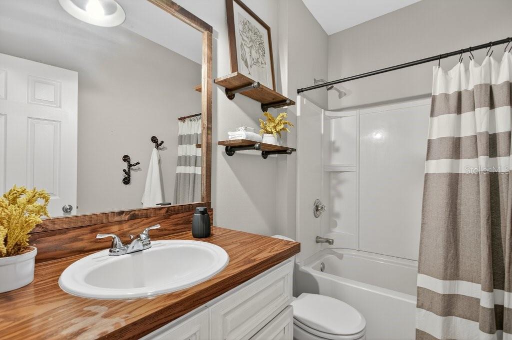 Image 33 of 61 For 204 Comer Road