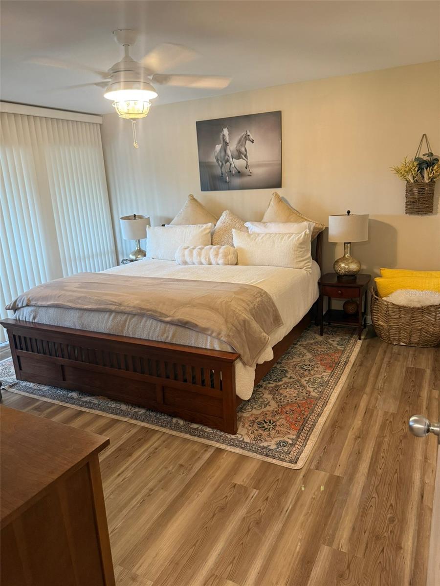 Image 18 of 29 For 42 Club House Drive 205