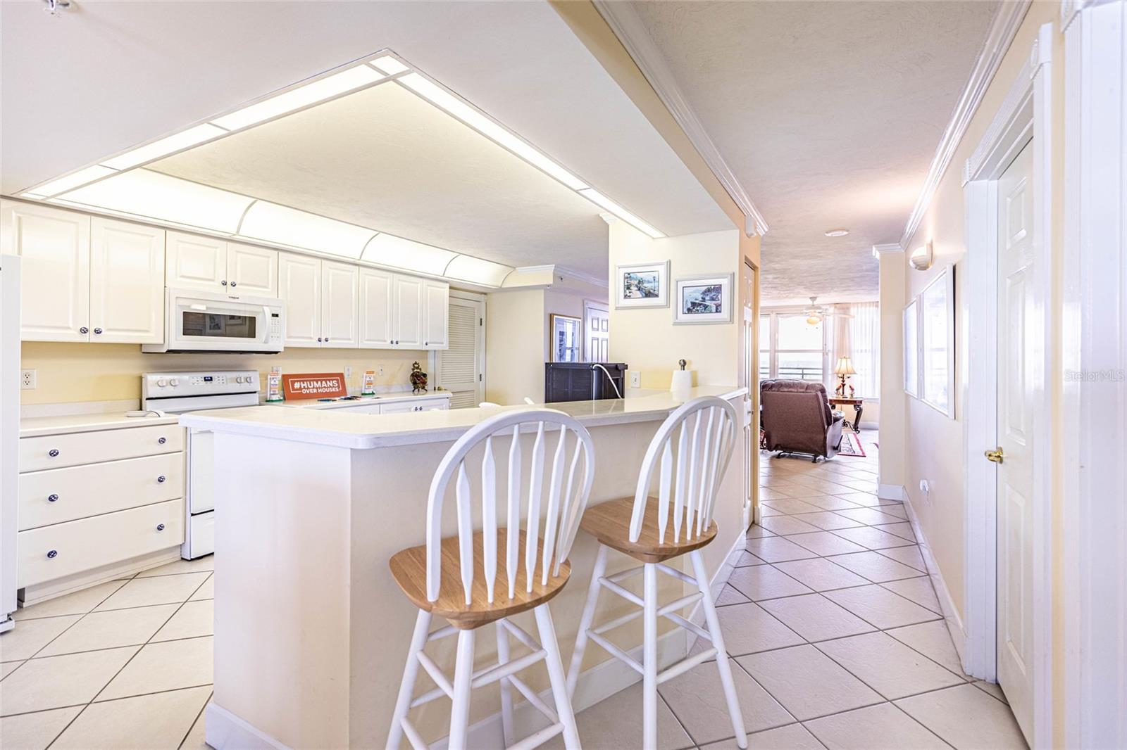 Image 16 of 49 For 3425 Atlantic Avenue 1503