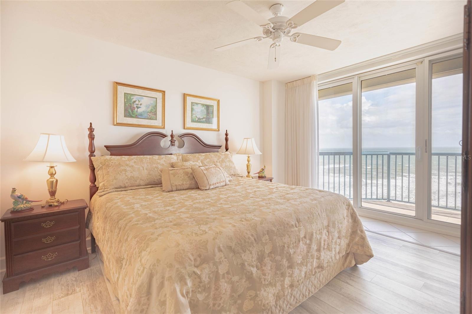 Image 22 of 49 For 3425 Atlantic Avenue 1503