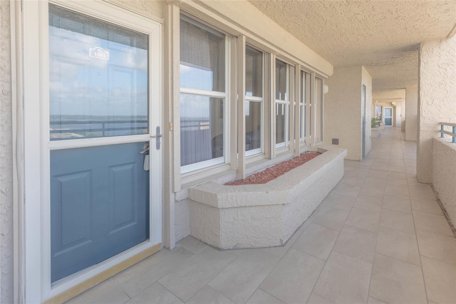 Image 7 of 49 For 3425 Atlantic Avenue 1503