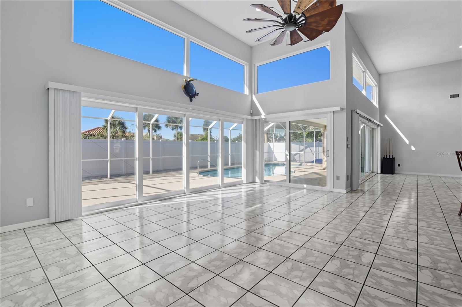 Image 18 of 61 For 16 Julie Drive