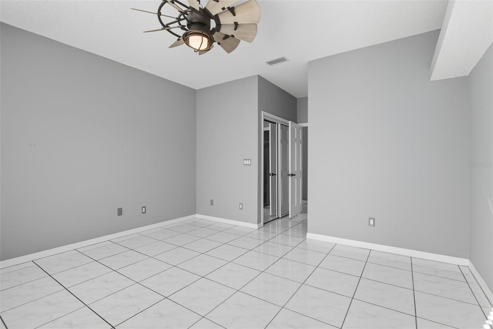 Image 42 of 61 For 16 Julie Drive