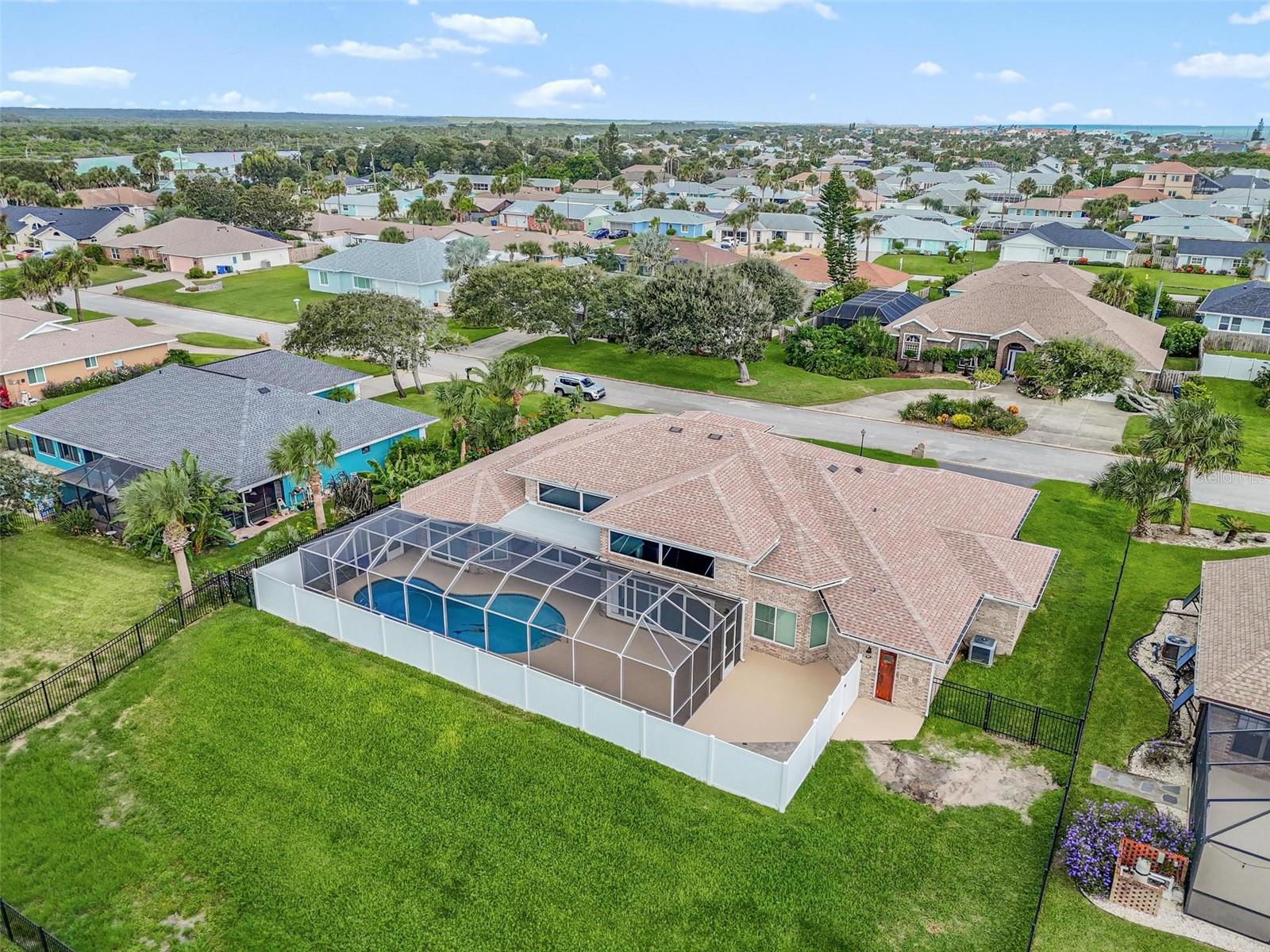 Image 52 of 61 For 16 Julie Drive