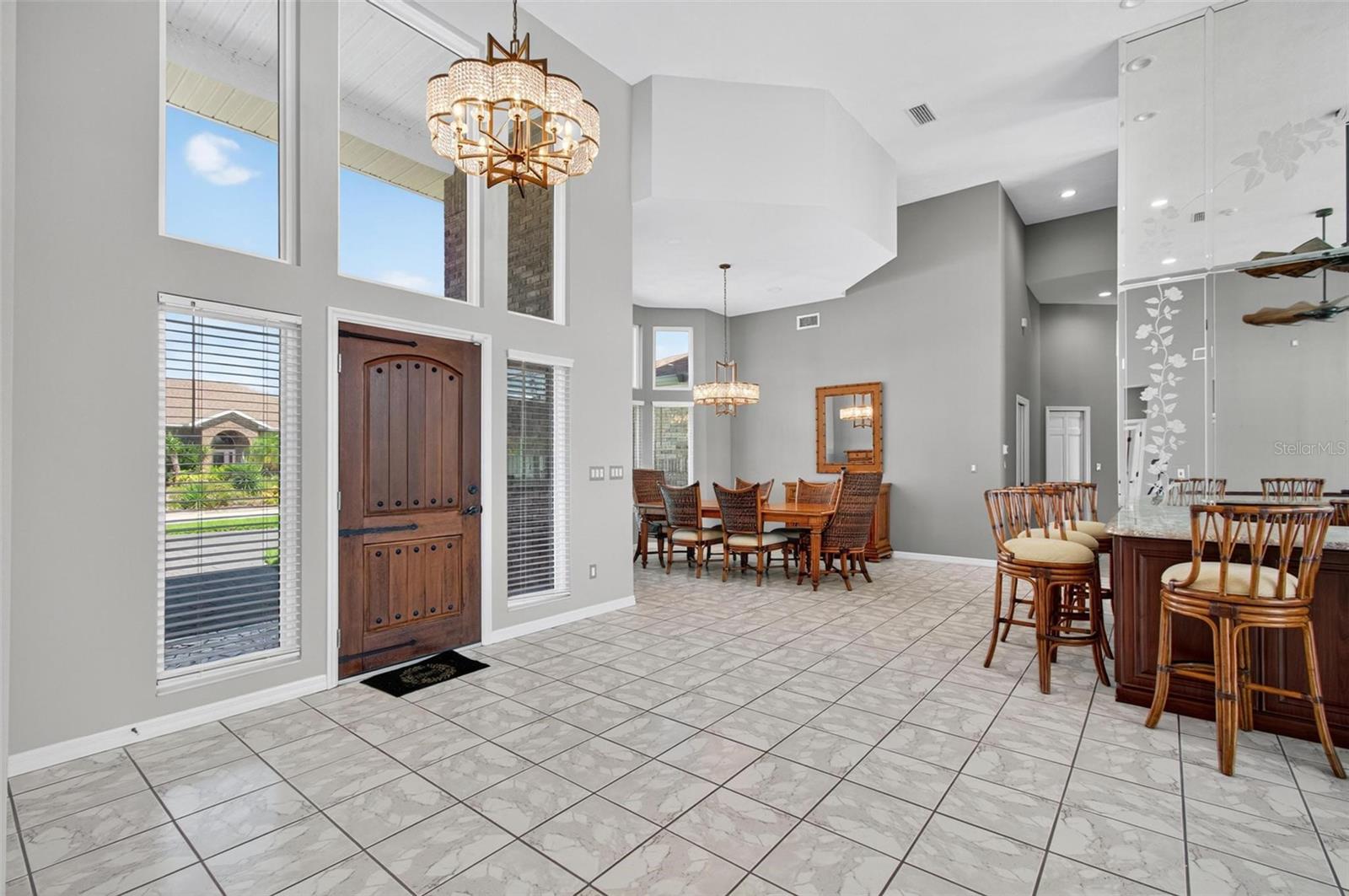 Image 8 of 61 For 16 Julie Drive