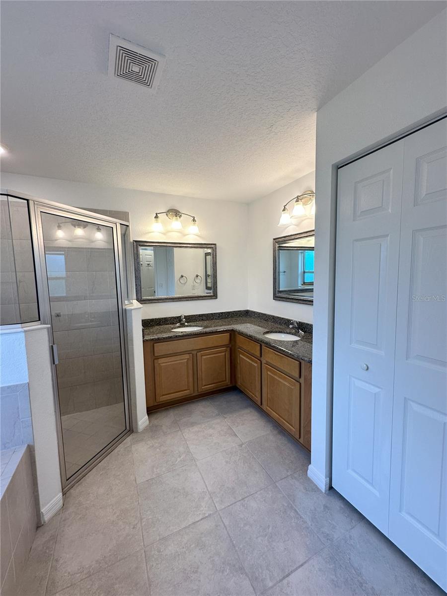 Image 15 of 31 For 37 Bud Shire Lane