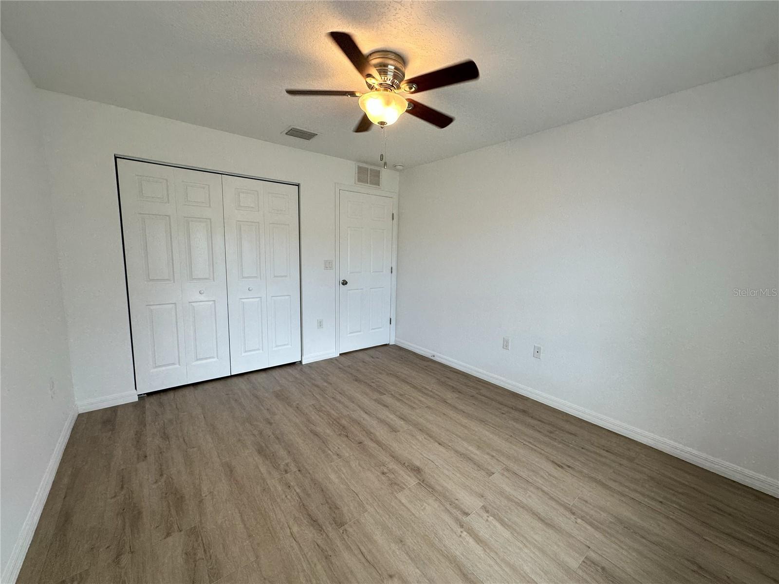 Image 20 of 31 For 37 Bud Shire Lane