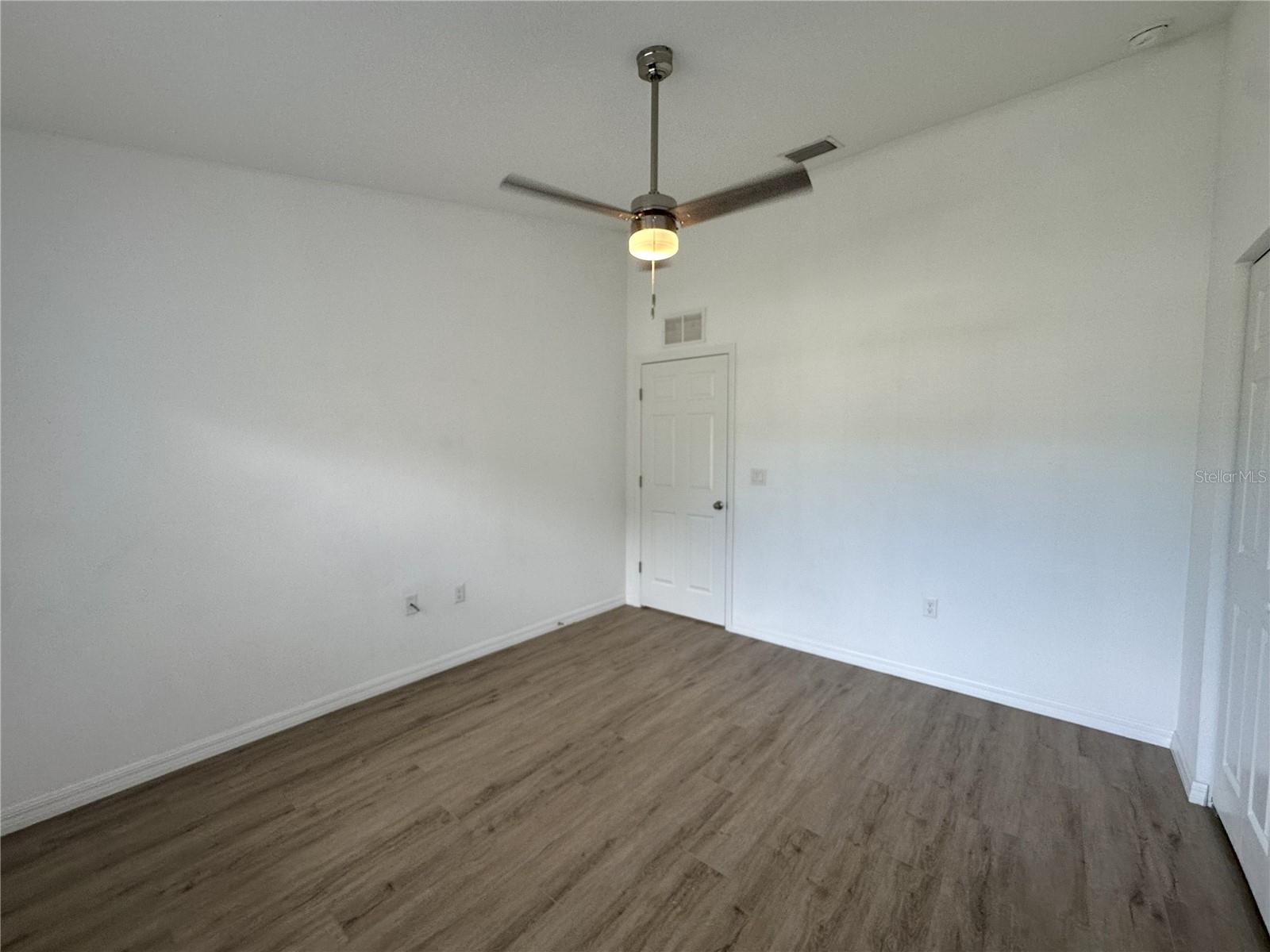 Image 26 of 31 For 37 Bud Shire Lane