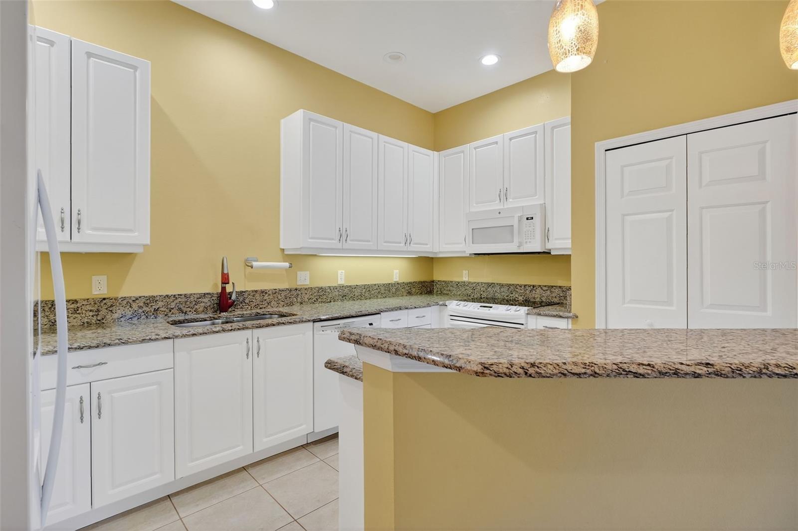Image 16 of 38 For 1300 Hansberry Lane