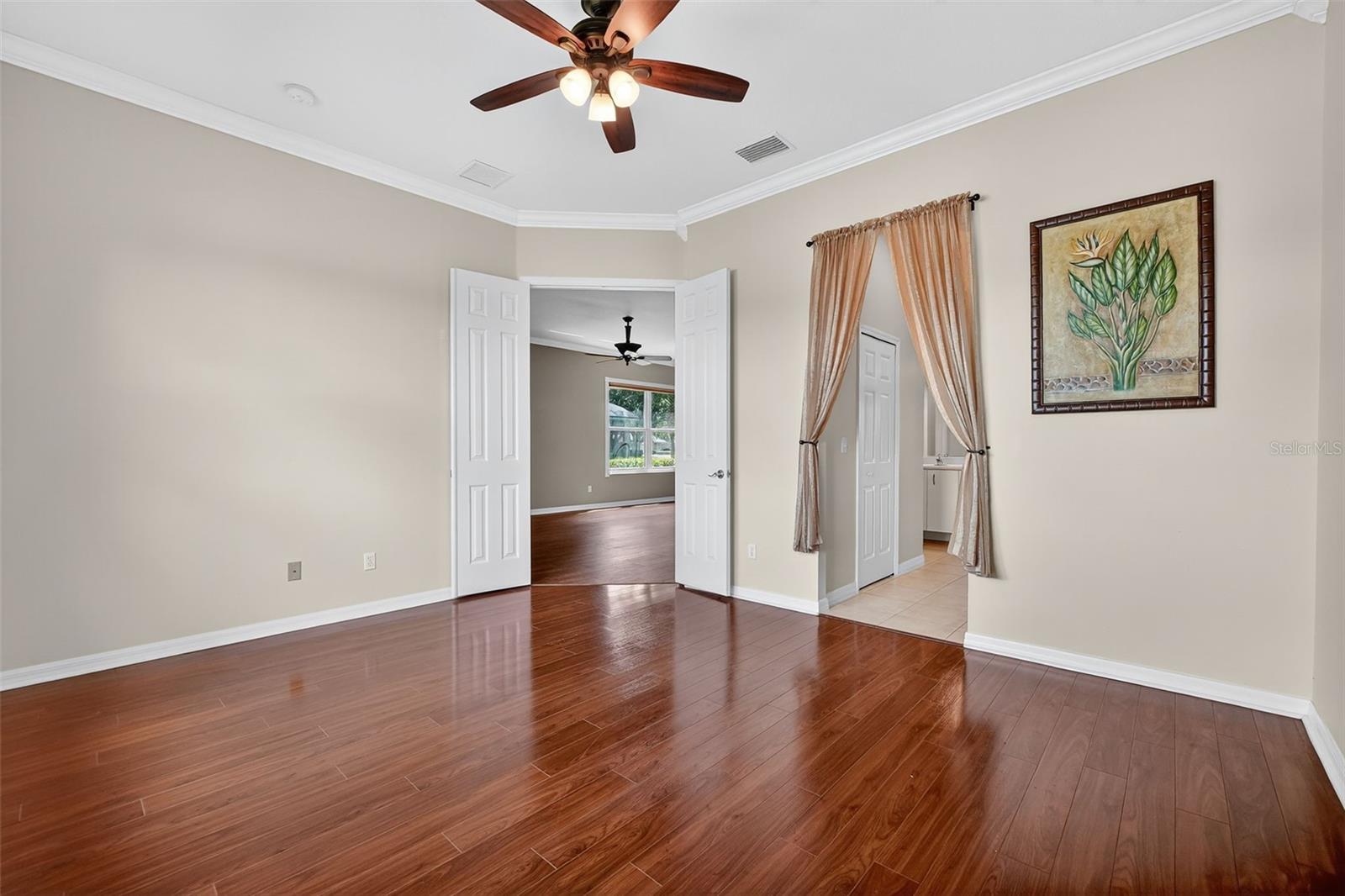 Image 7 of 38 For 1300 Hansberry Lane