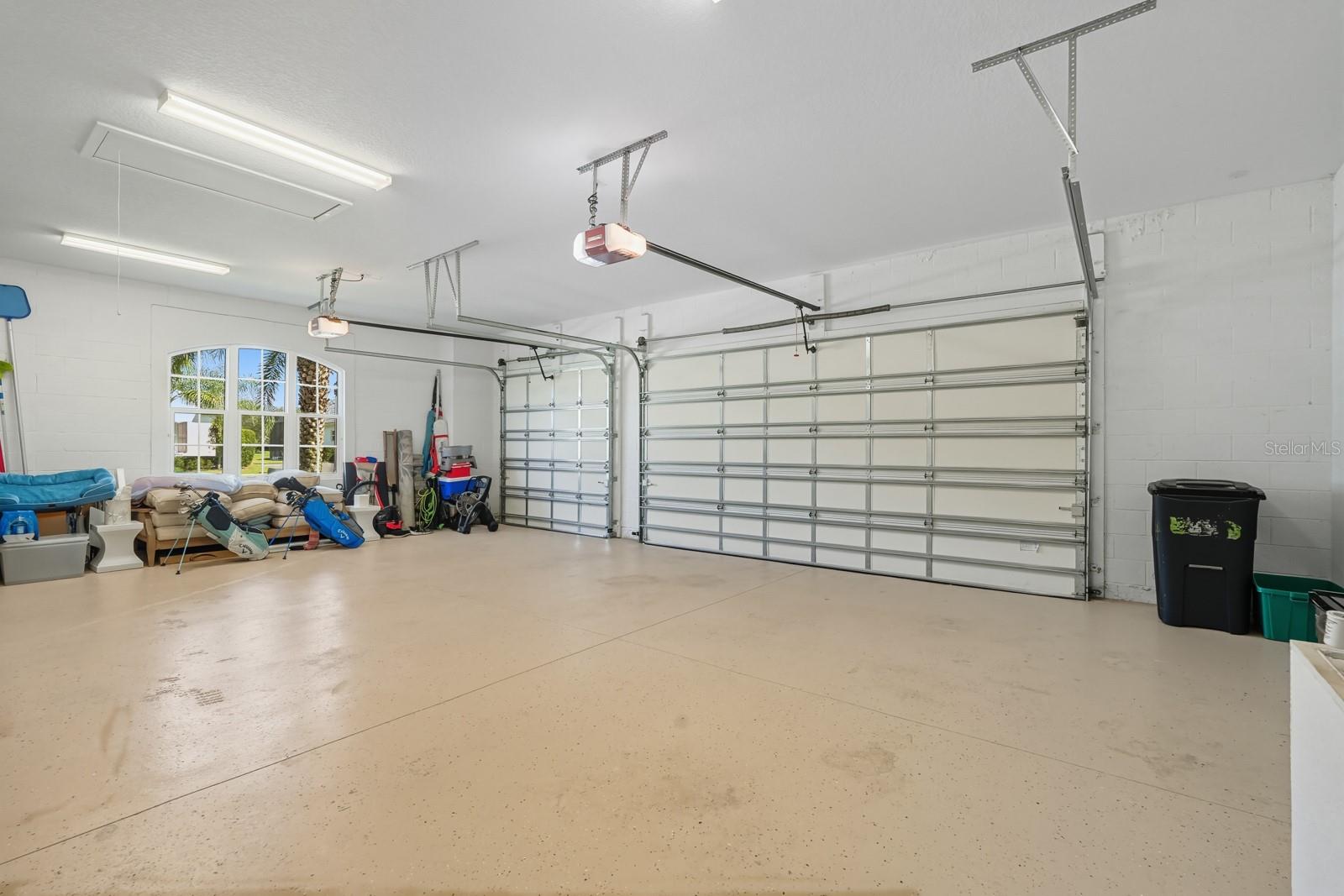 Image 68 of 75 For 17 New Leatherwood Drive