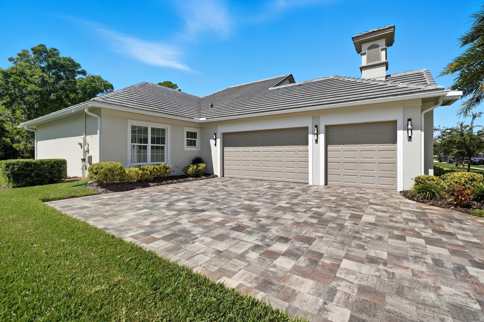 Image 7 of 75 For 17 New Leatherwood Drive