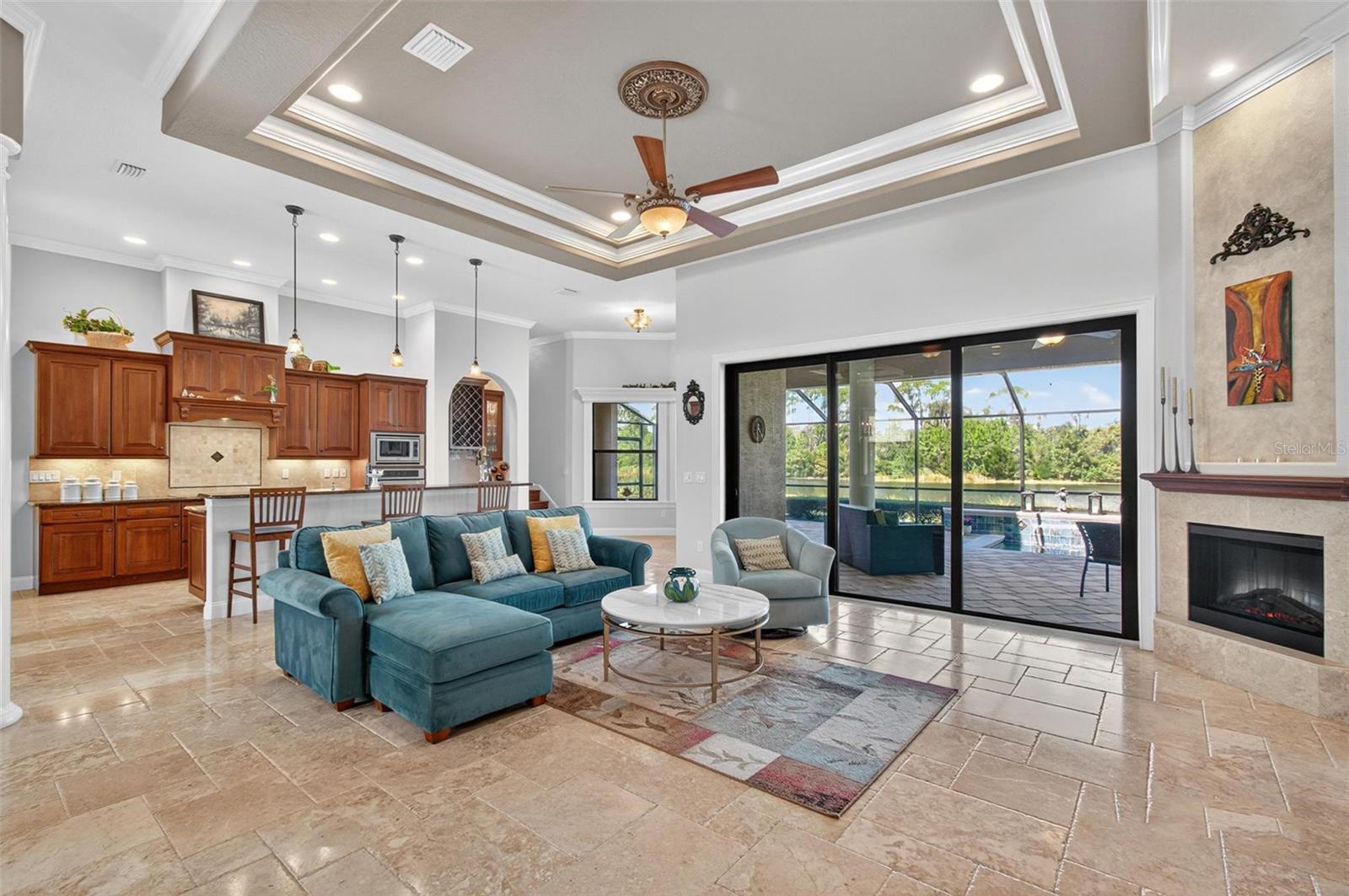 Image 10 of 51 For 202 Willow Oak Way