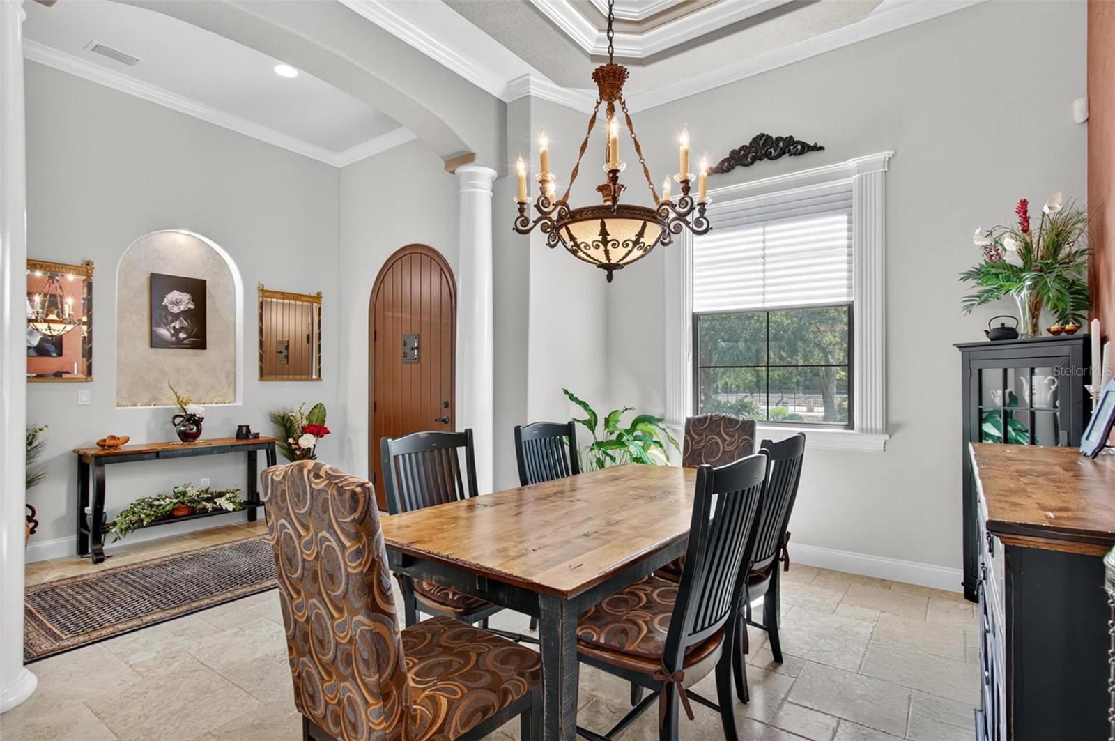 Image 17 of 51 For 202 Willow Oak Way