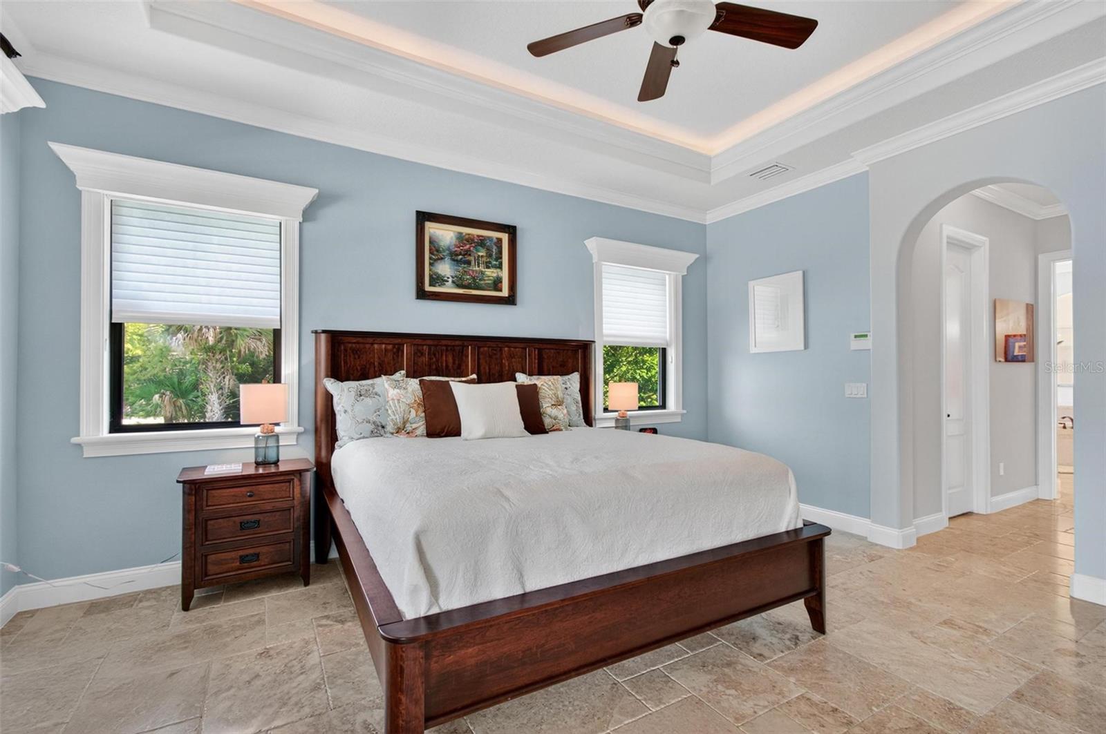 Image 21 of 51 For 202 Willow Oak Way