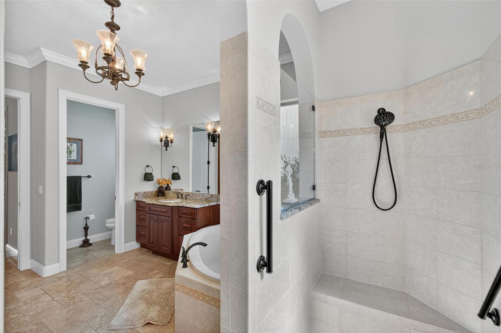 Image 25 of 51 For 202 Willow Oak Way