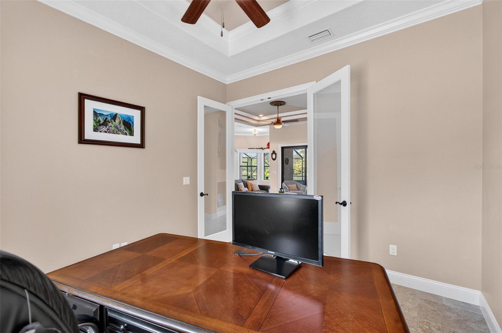 Image 28 of 51 For 202 Willow Oak Way