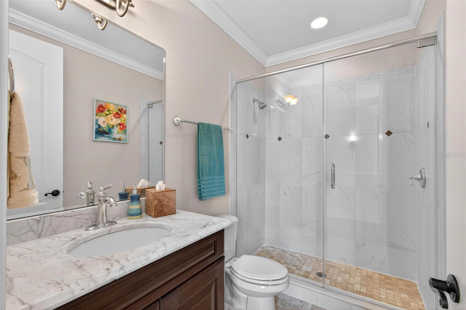 Image 36 of 51 For 202 Willow Oak Way