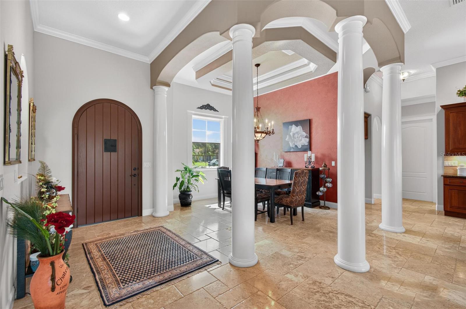 Image 6 of 51 For 202 Willow Oak Way