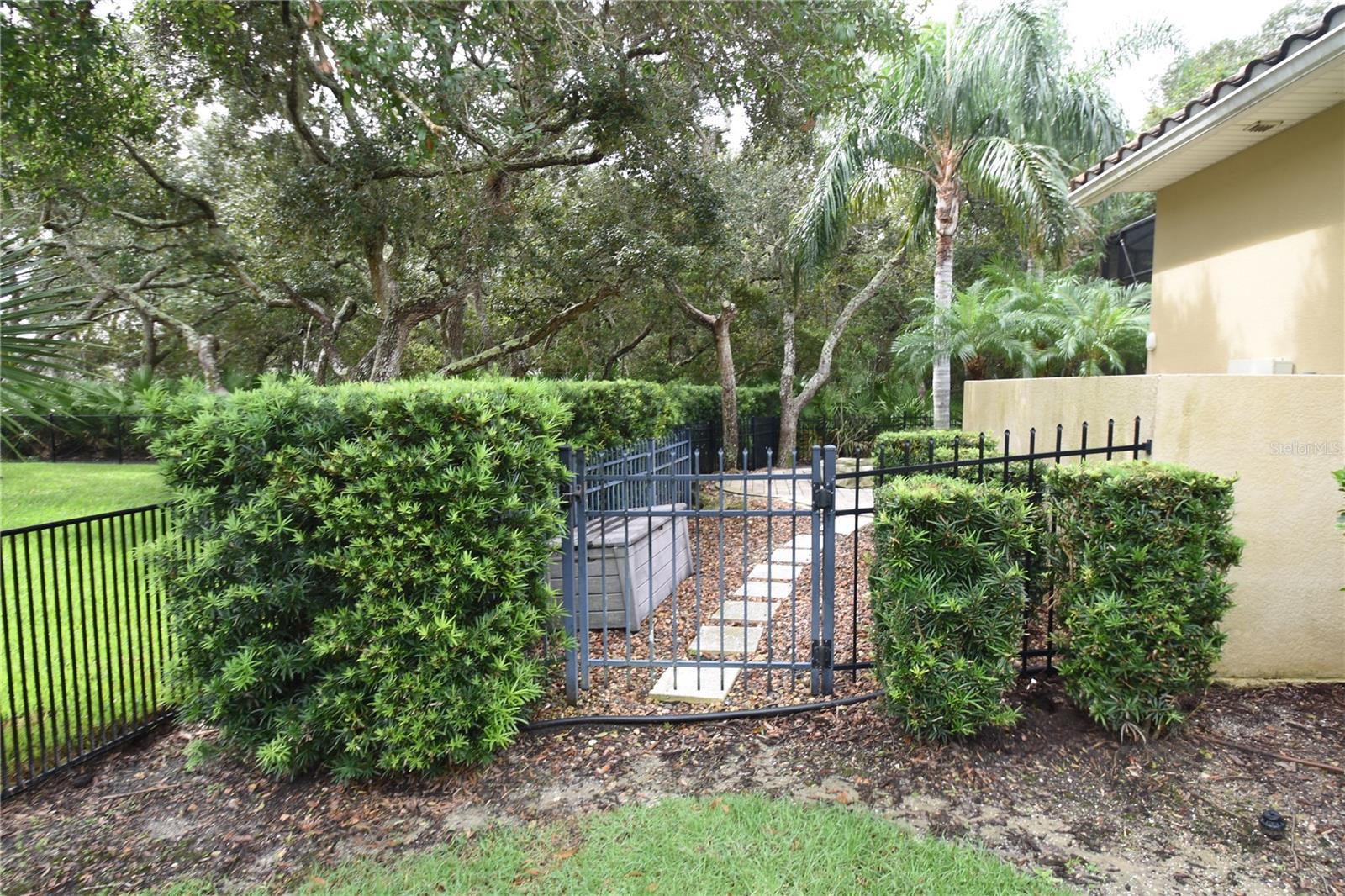 Image 43 of 47 For 7 Spanish Moss Court