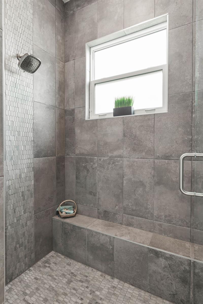Image 42 of 74 For 98 New Leatherwood Drive