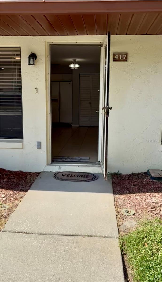 Image 5 of 33 For 108 Lacosta Lane 417