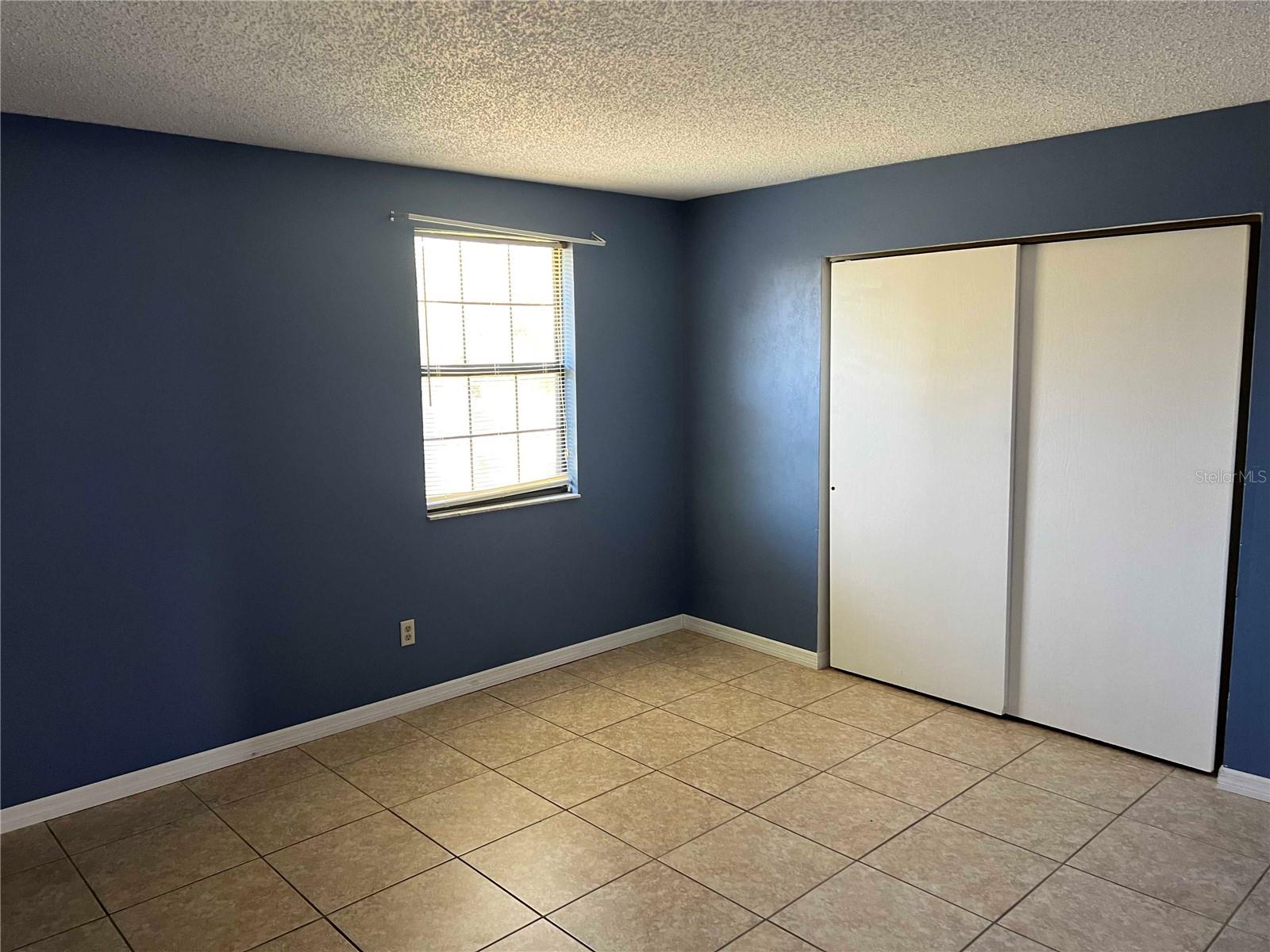 Image 13 of 20 For 33 Fernwood Lane