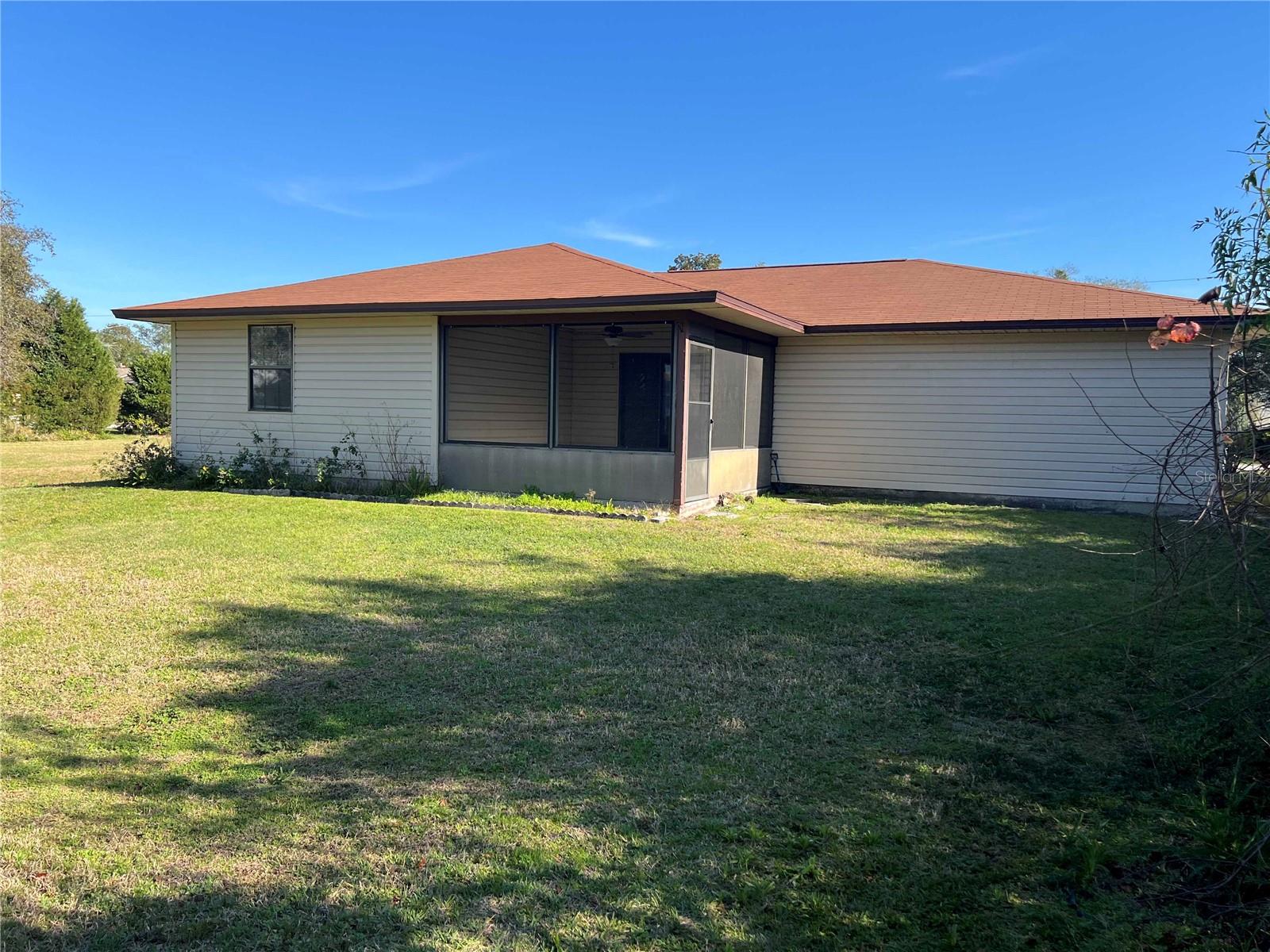 Image 16 of 20 For 33 Fernwood Lane