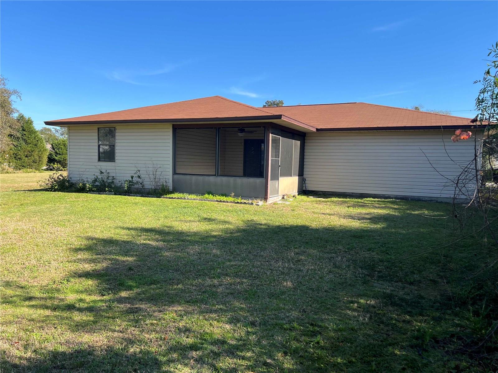 Image 17 of 20 For 33 Fernwood Lane