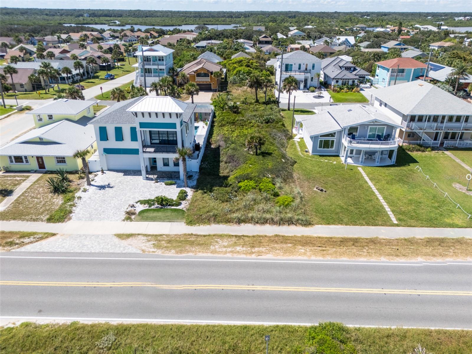 Image 4 of 8 For 2736 Ocean Shore Boulevard