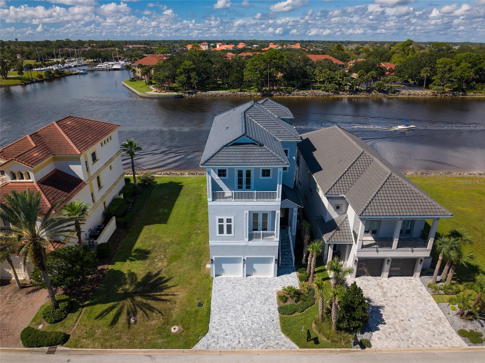 Image 2 of 72 For 228 Yacht Harbor Drive
