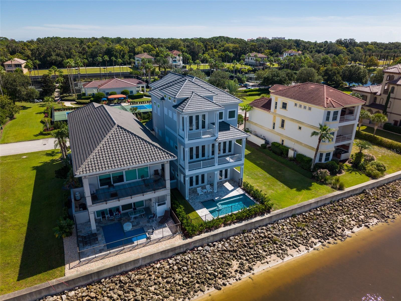 Image 60 of 72 For 228 Yacht Harbor Drive