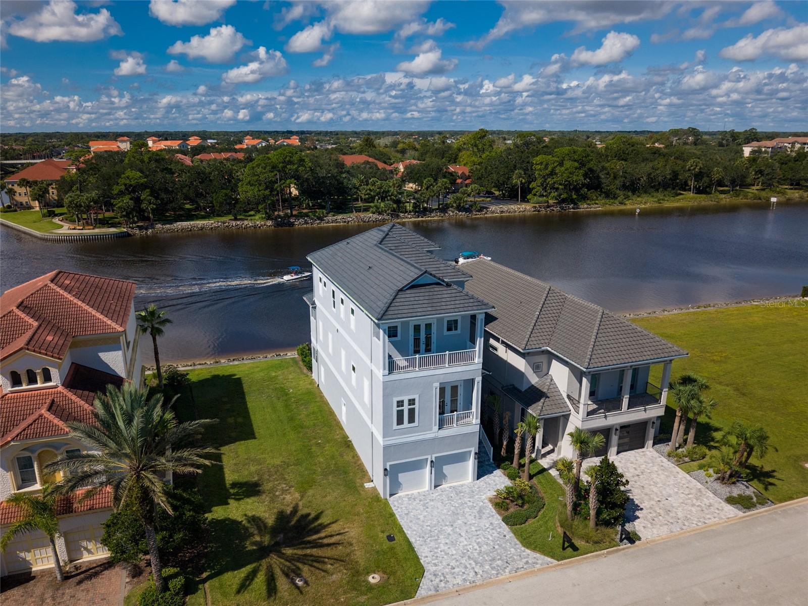 Image 66 of 72 For 228 Yacht Harbor Drive
