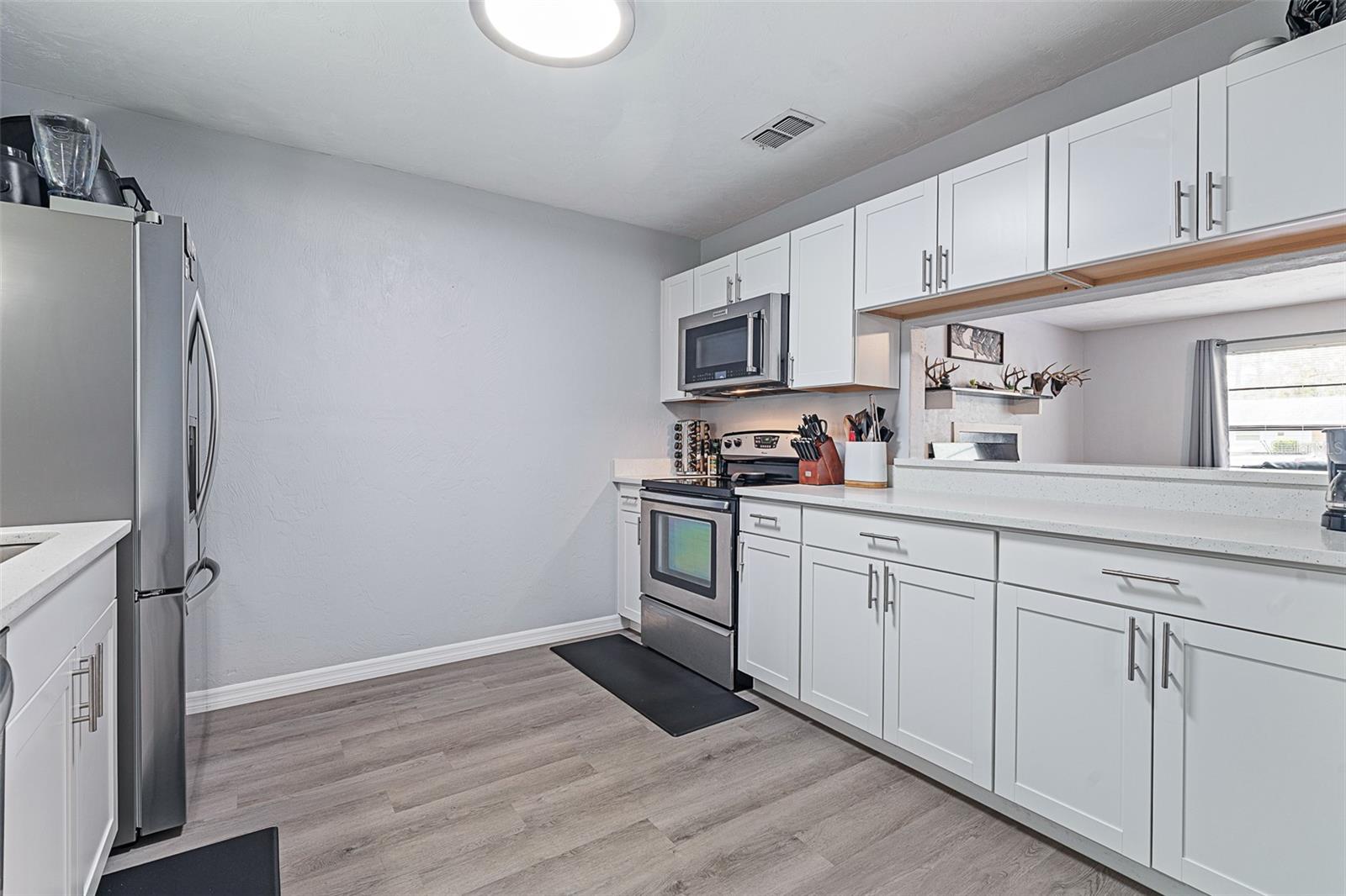 Image 20 of 55 For 2627 Unity Tree Drive