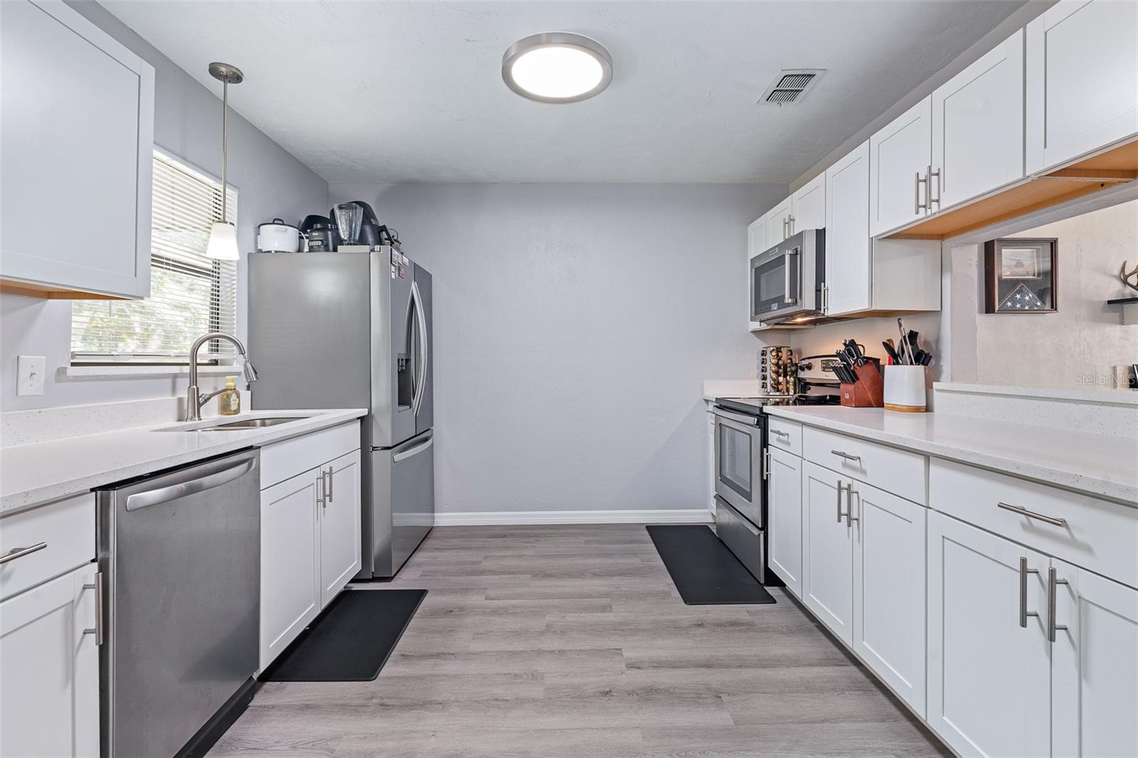 Image 21 of 55 For 2627 Unity Tree Drive