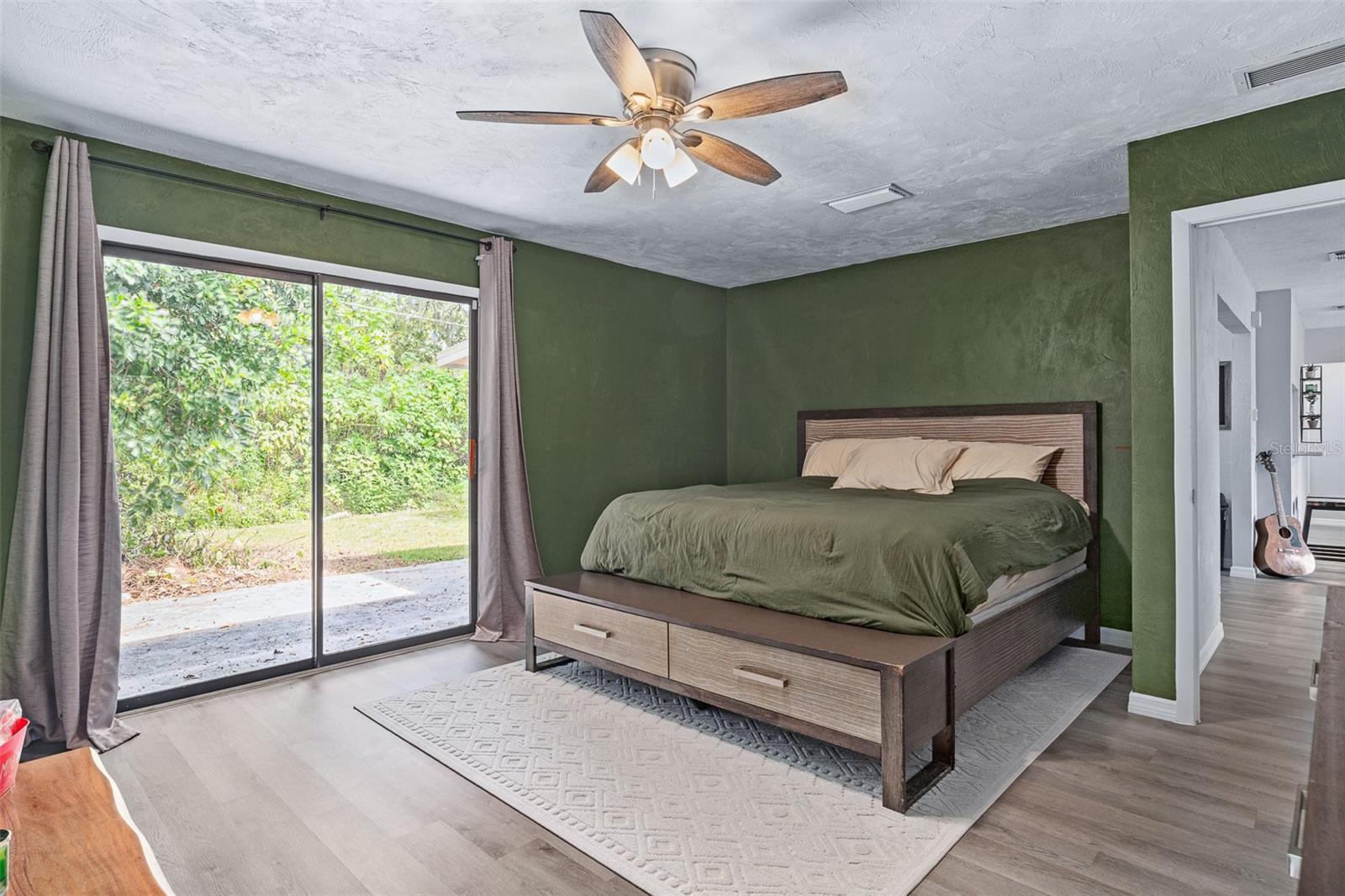 Image 23 of 55 For 2627 Unity Tree Drive