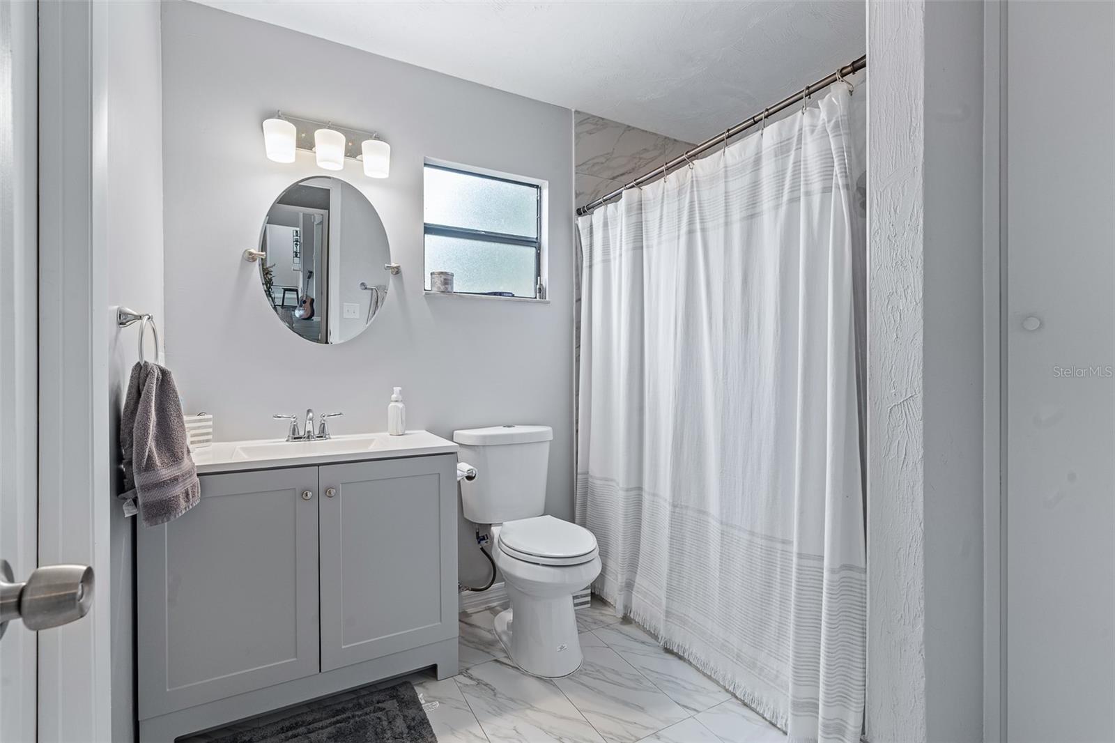 Image 27 of 55 For 2627 Unity Tree Drive