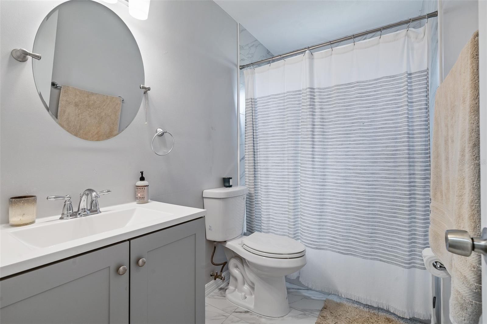 Image 31 of 55 For 2627 Unity Tree Drive