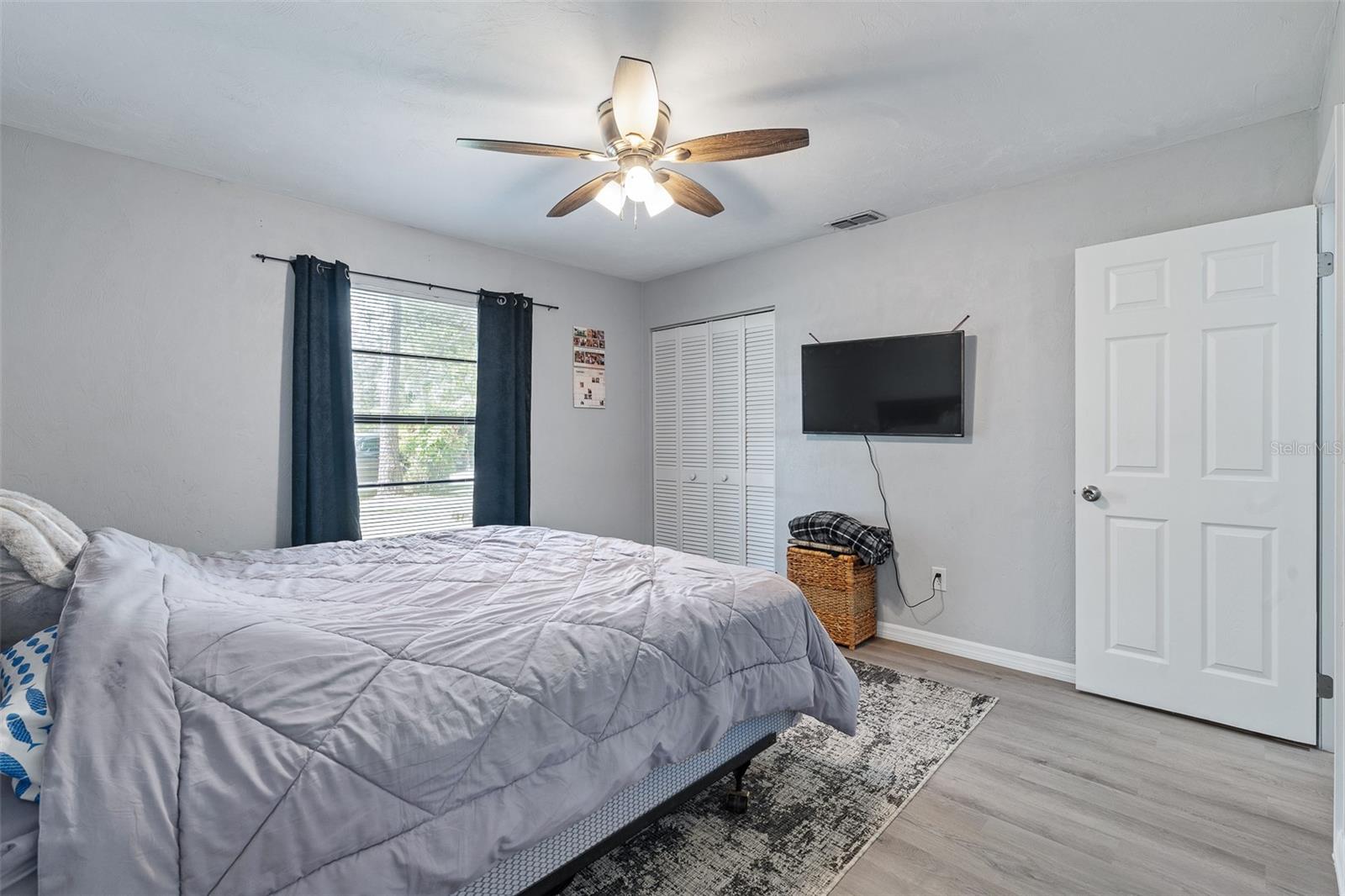 Image 34 of 55 For 2627 Unity Tree Drive