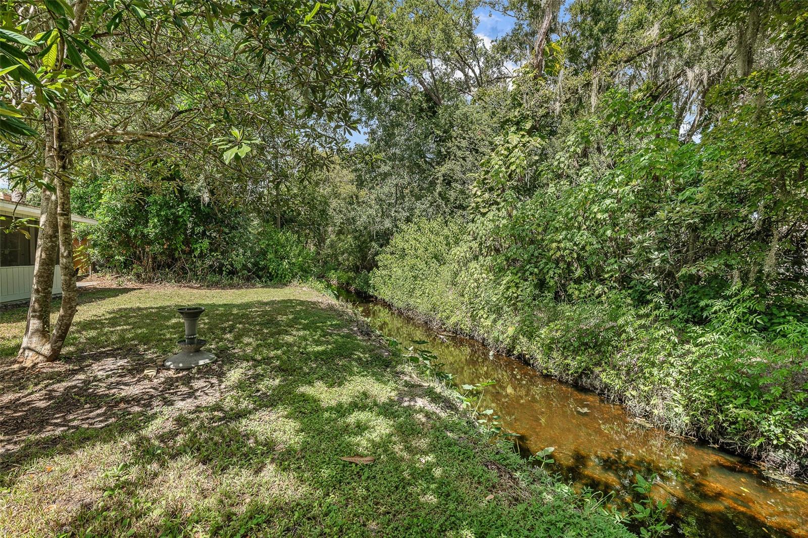 Image 41 of 55 For 2627 Unity Tree Drive