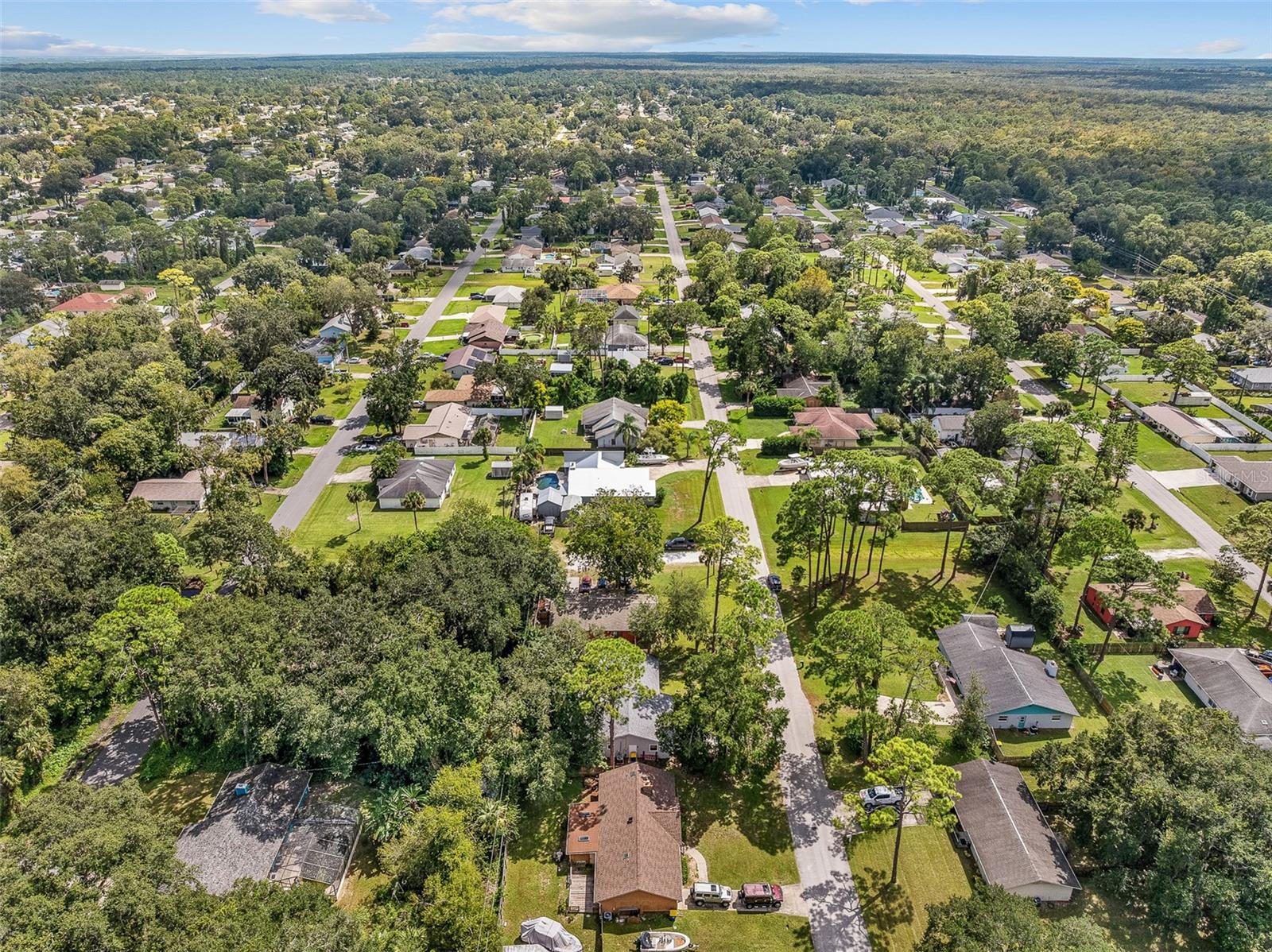 Image 52 of 55 For 2627 Unity Tree Drive