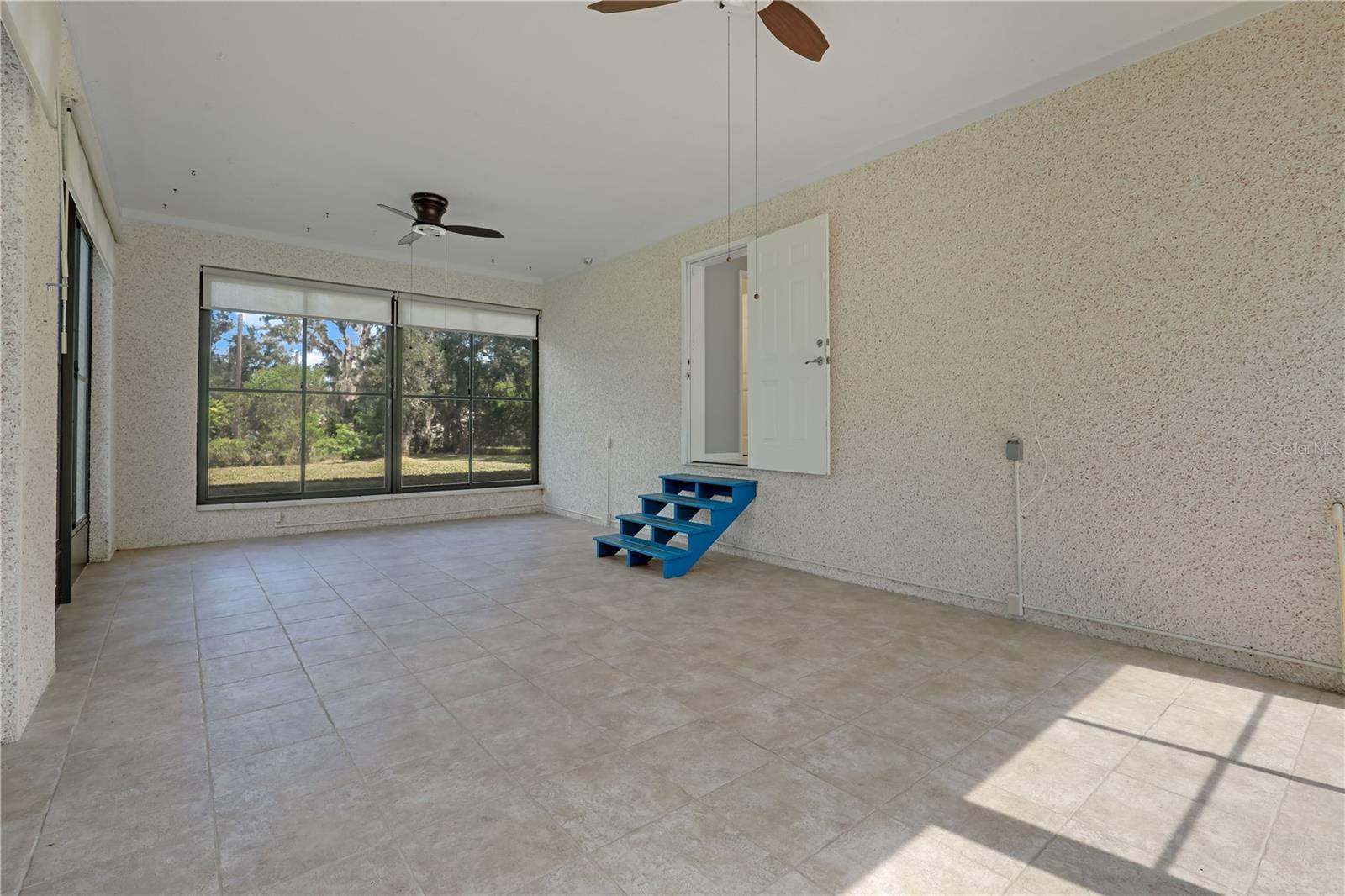Image 14 of 57 For 478 Horseshoe Road