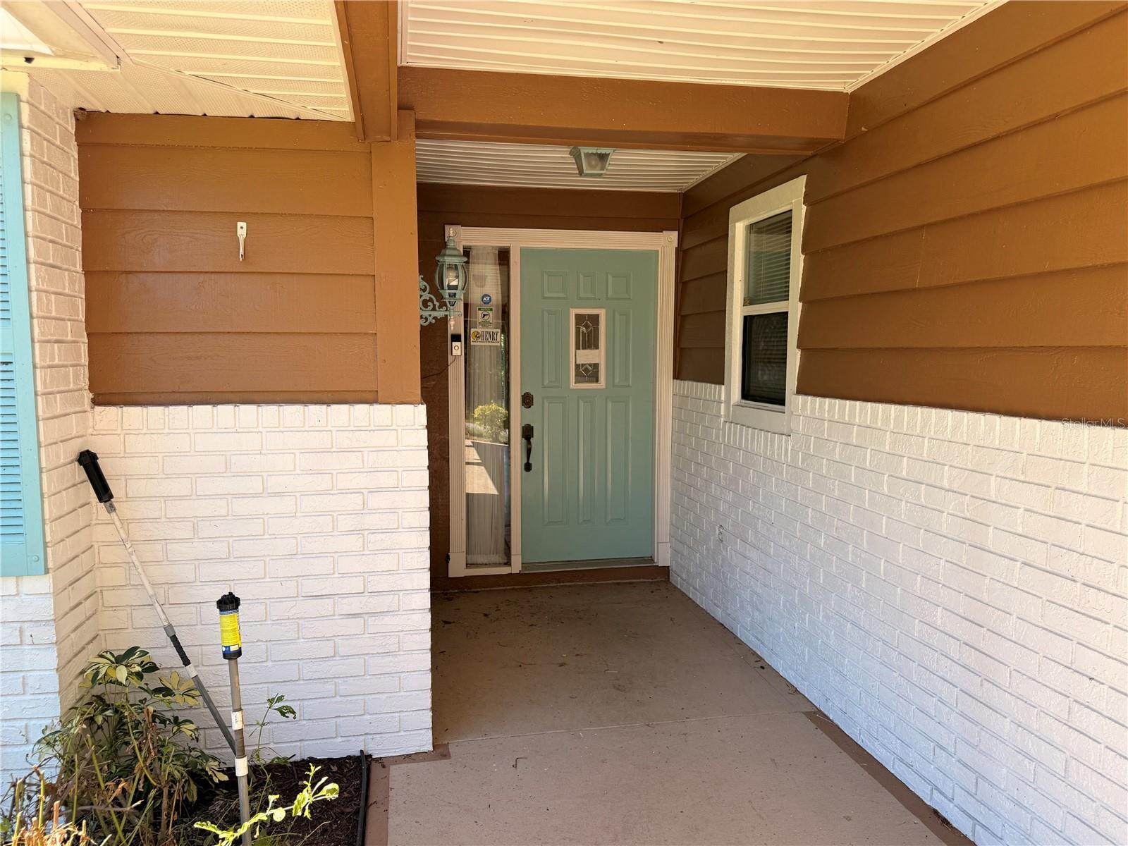 Image 2 of 26 For 18 Fordham Lane