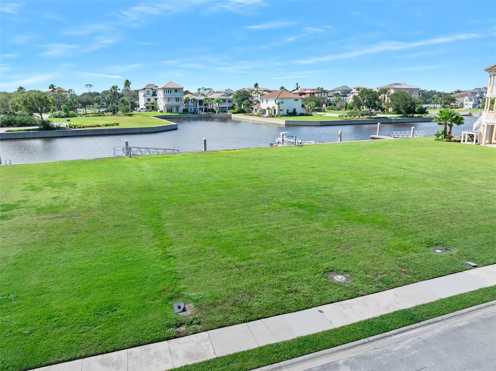 Image 3 of 23 For 278 Harbor Village Point N