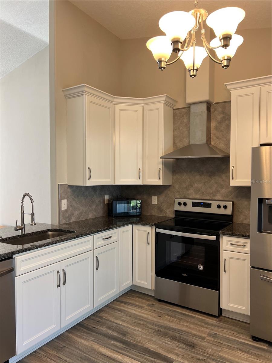 Image 6 of 17 For 41 B Pine Hurst Ln
