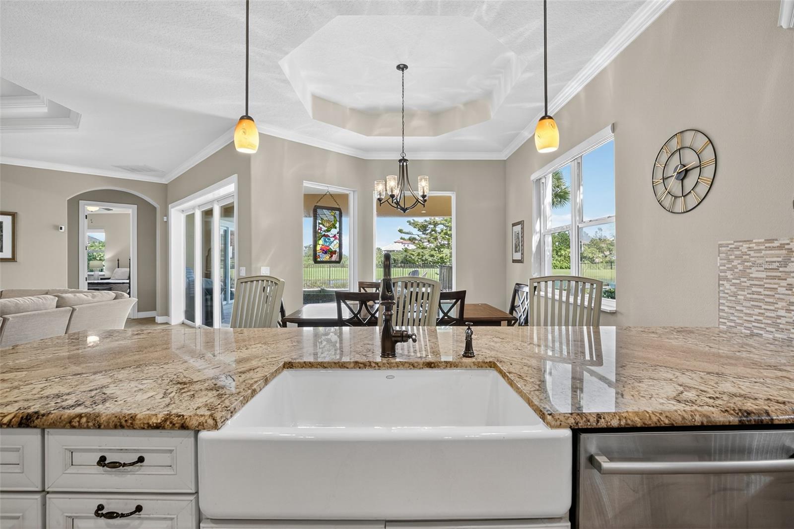 Image 13 of 79 For 23 Cypresswood Drive S